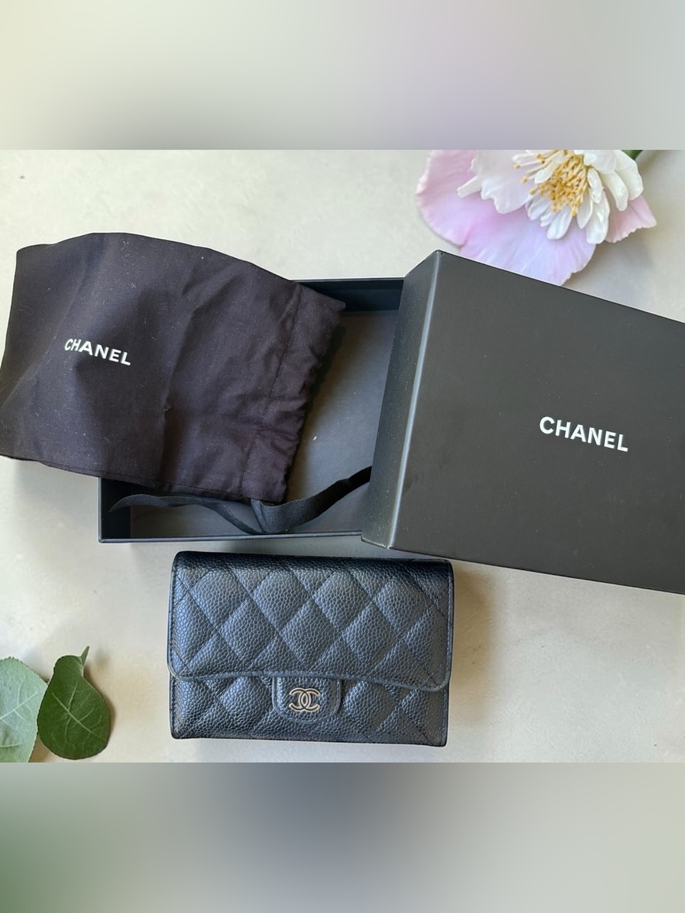 CHANEL Quilted Caviar Leather Wallet - Black Medium Size Full Inclusion COA - Picture 4 of 8